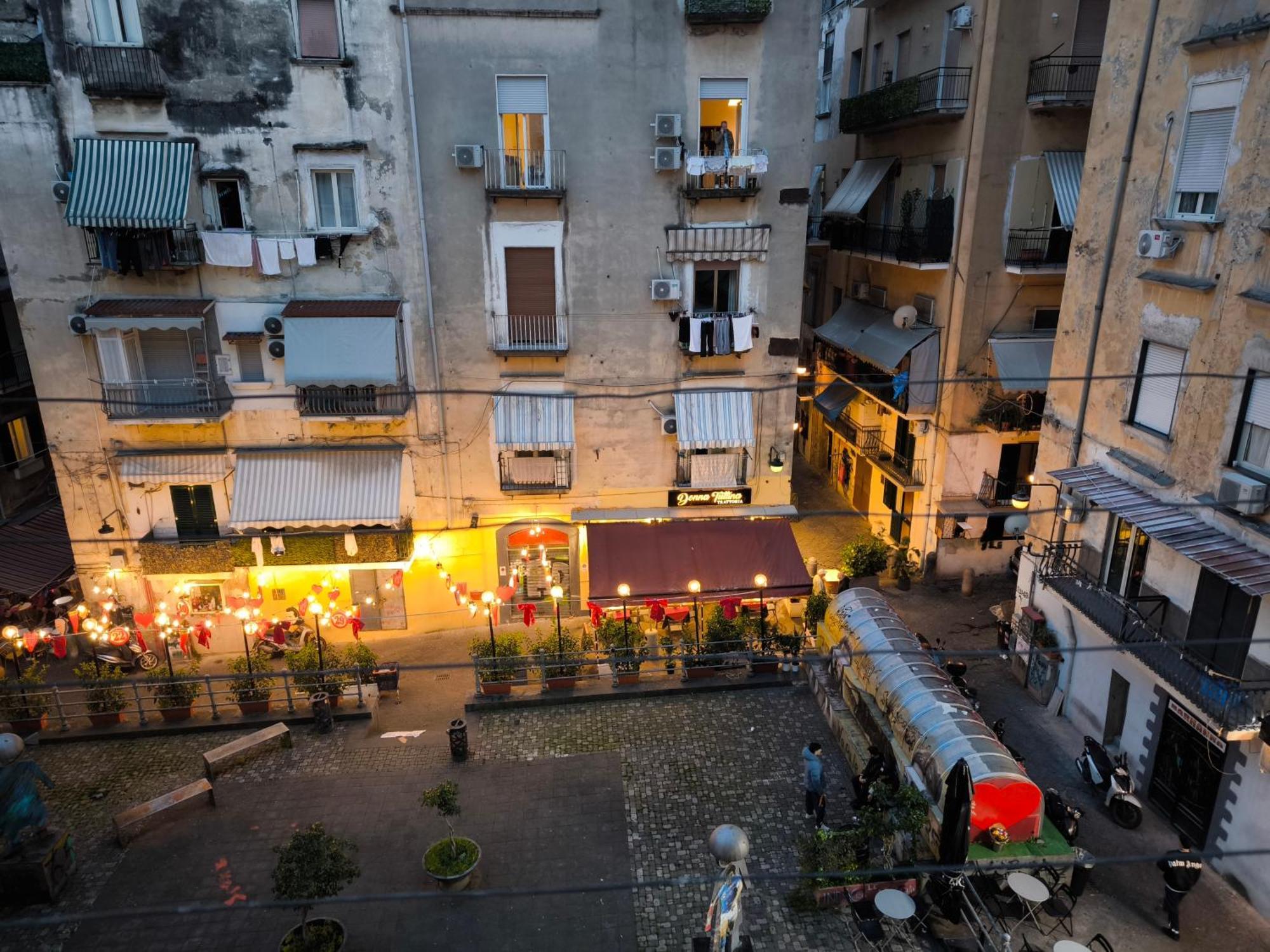 Casa Del Girasole Apartment Naples Exterior photo